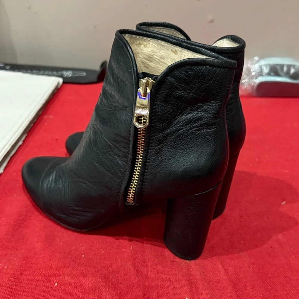 Louise et Cie Black Ankle Booties with Gold Zipper